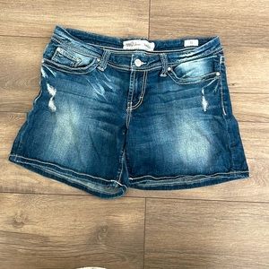 Womens BKE Low Rise Shorts